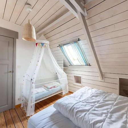Seaside Charm & Privacy